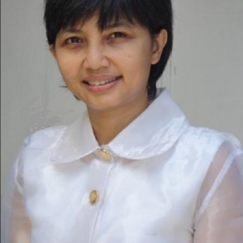 Ayu Niza Machfauzia