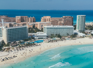 Beaches and hotels in Cancun Mexico